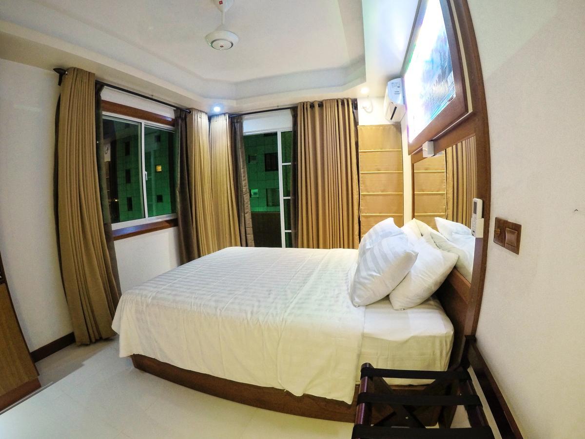 Six In One Otel Malé Dış mekan fotoğraf